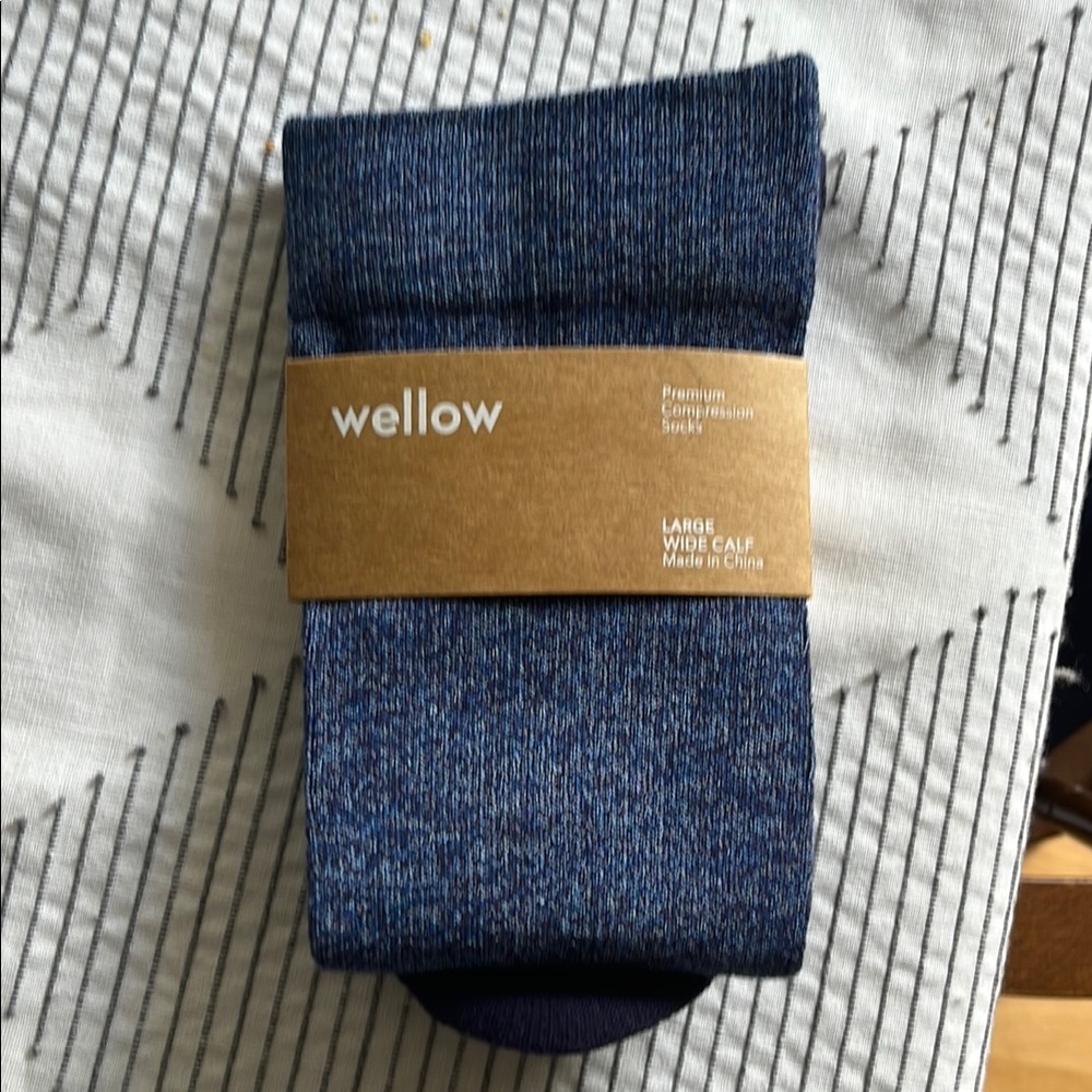 Wellow Blue Ribbed Casual Socks with Cozy Texture